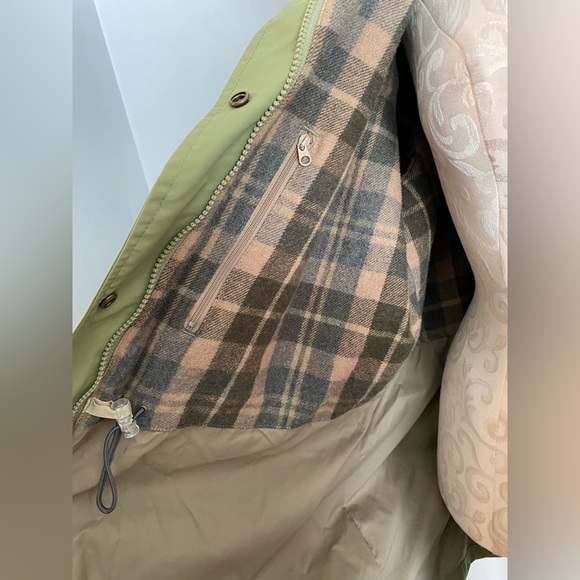 WOOLRICH Size XL Coat.  #7 - Picture 8 of 16